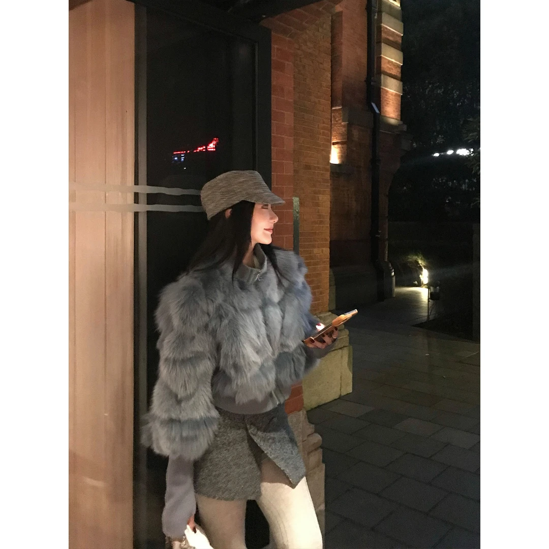 区区欧阳【di*r小姐】狐狸毛皮针织拼接拉链立领短款毛毛外套