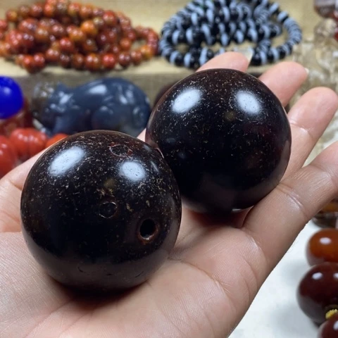 博***生玛瑙/玉髓挂件未镶嵌