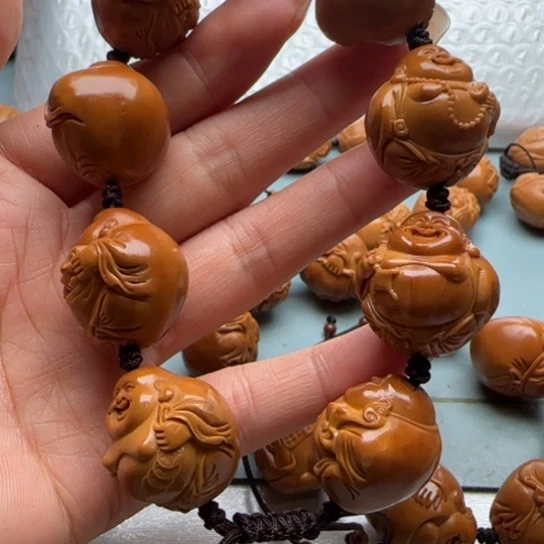橄榄核手串橄榄雕工艺的
