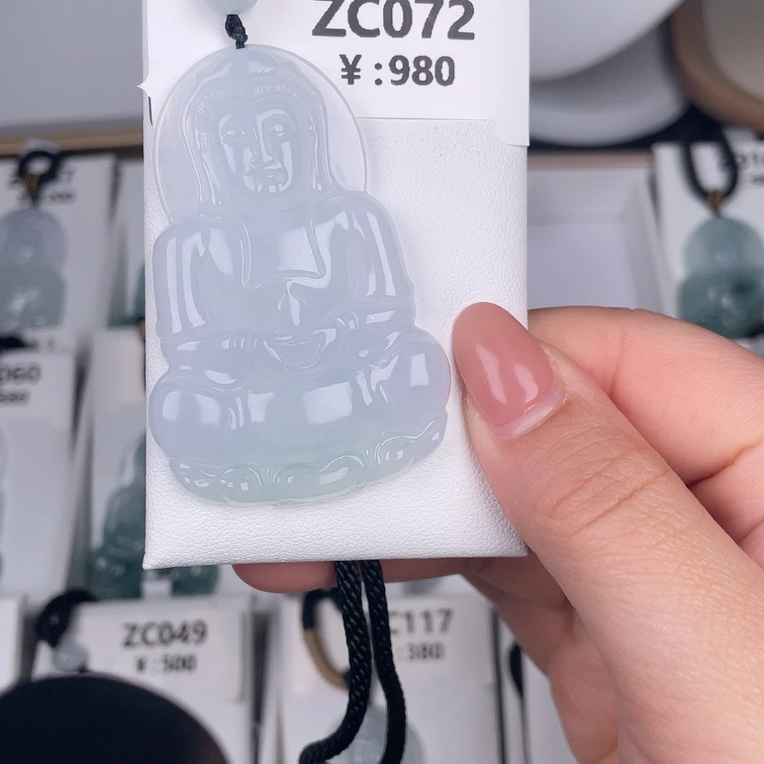 翡翠未镶嵌颈饰zc072