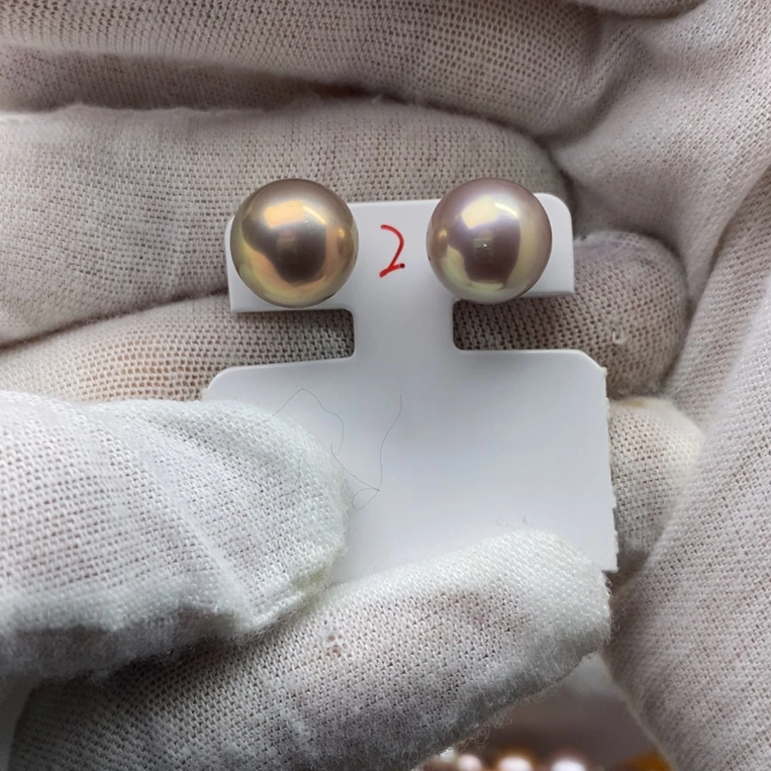 银S925镶嵌淡水珍珠耳饰卖****姐