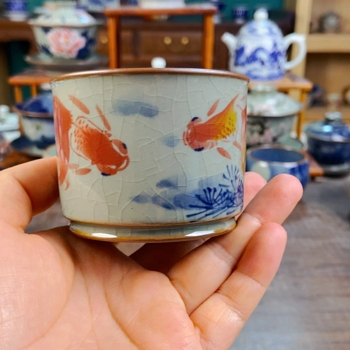 瓷片手工制作工艺精湛等