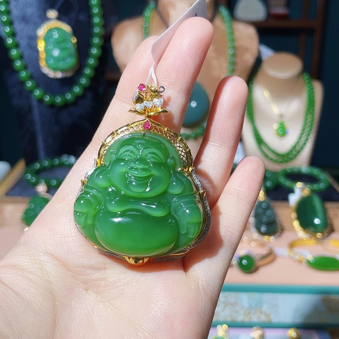 和田玉（碧玉）18K金镶嵌颈饰