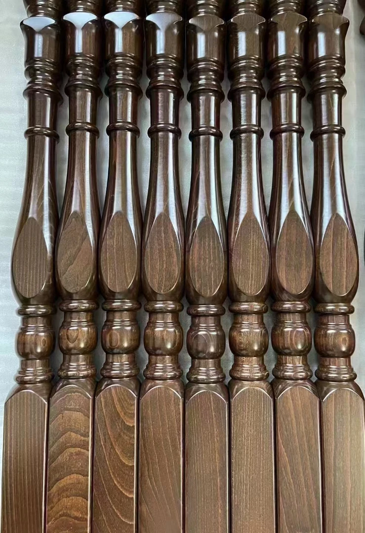 欧洲榉木八方柱胡桃色楼梯扶手