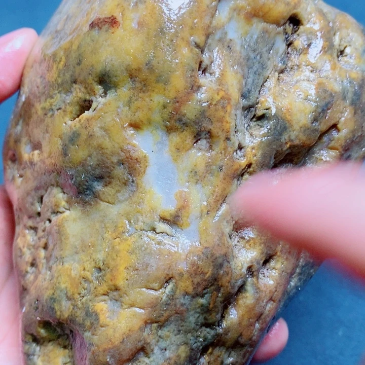 和田玉未镶嵌珠宝奇石