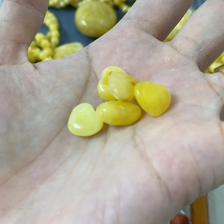 未镶嵌蜜蜡裸石多样性发货其二