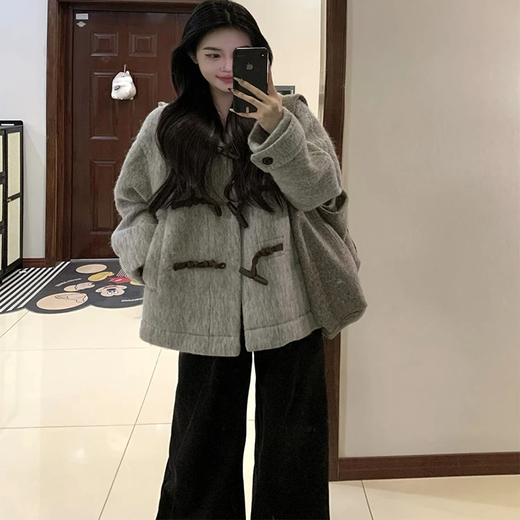灰色牛角扣大衣女2025新款冬季高级感超好看气质百搭短款外套上衣