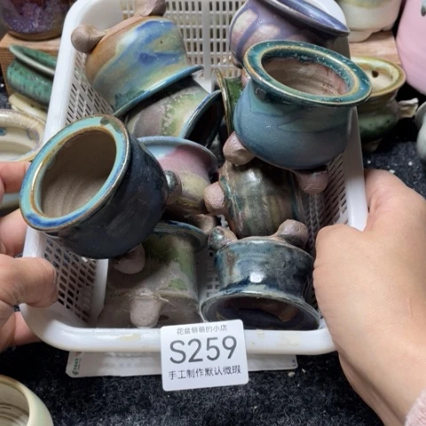 紫砂花盆微瑕259口径的5厘米