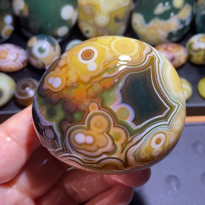 未镶嵌玛瑙/玉髓珠宝半成品63