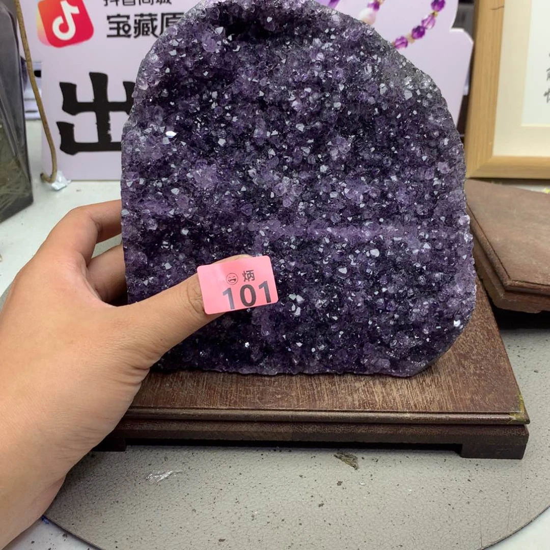 未镶嵌大型摆件（非配饰）水晶
