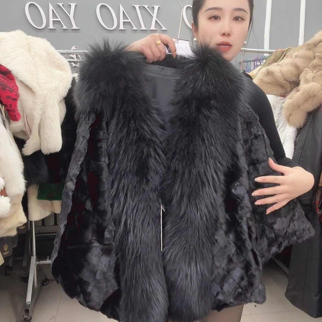 姚小妖家高端皮草