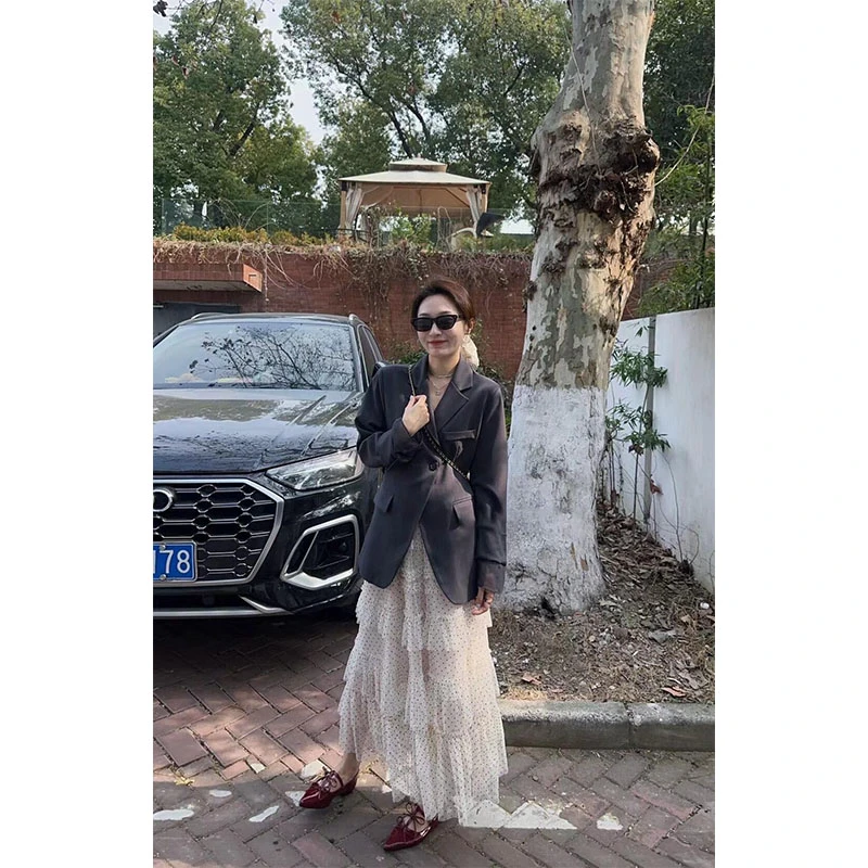 2025春季新款韩系高级感炸街宽松长袖西装外套高腰小众波点半身裙