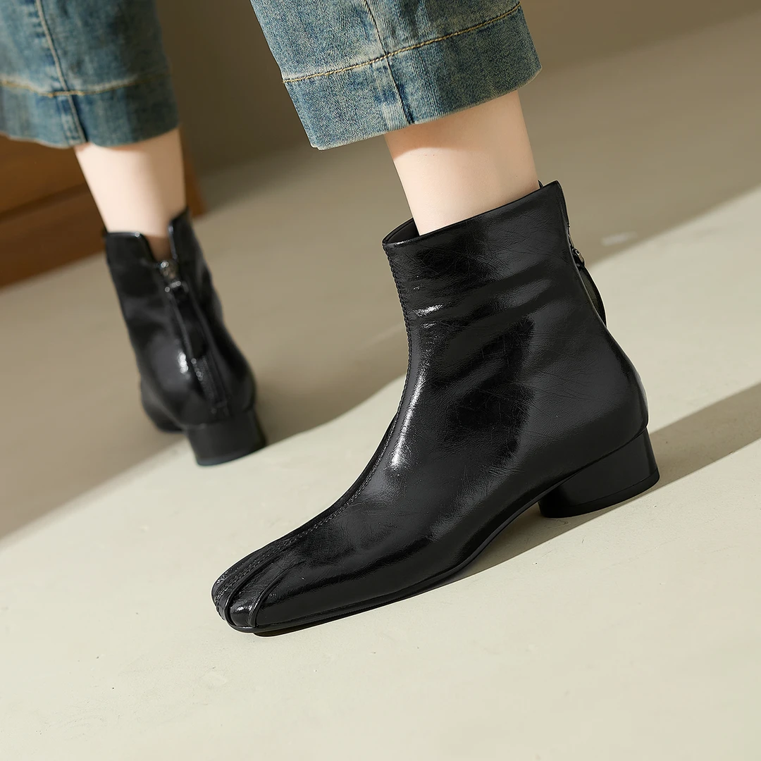 24黑色/牛皮/新款英伦风防滑粗跟方头真皮短靴软底靴子百搭时装靴