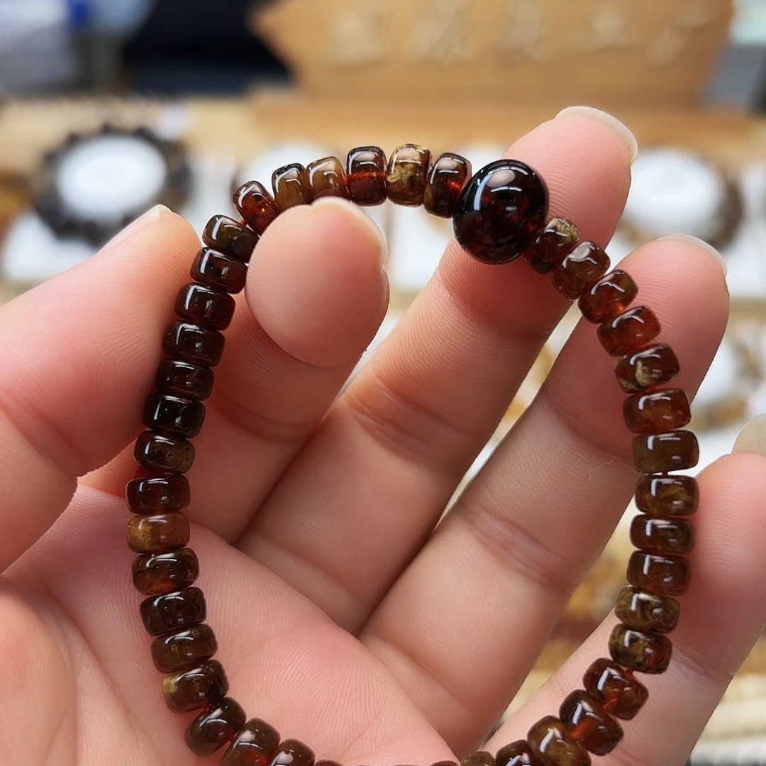 琥珀未镶嵌裸石六