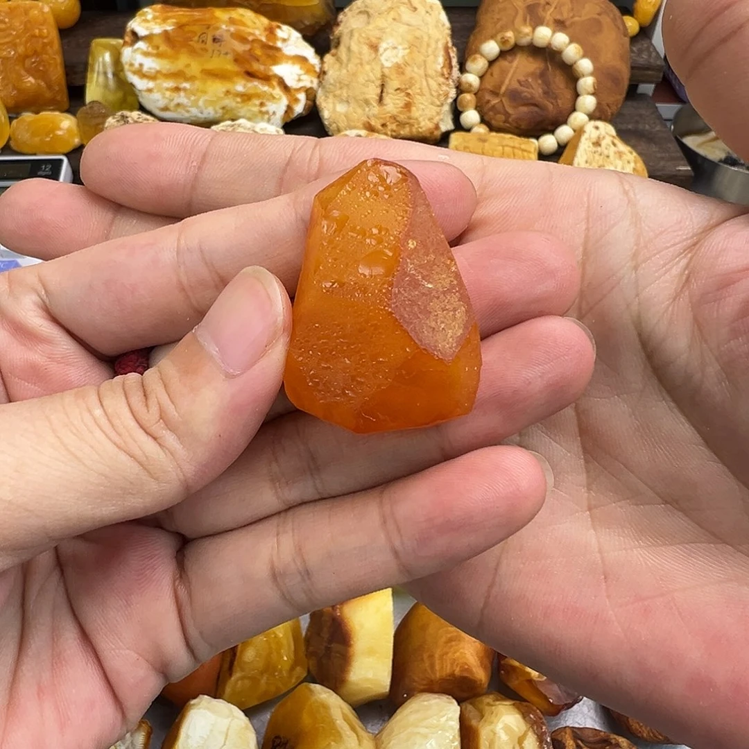 一***～定制琥珀未镶嵌蜜蜡