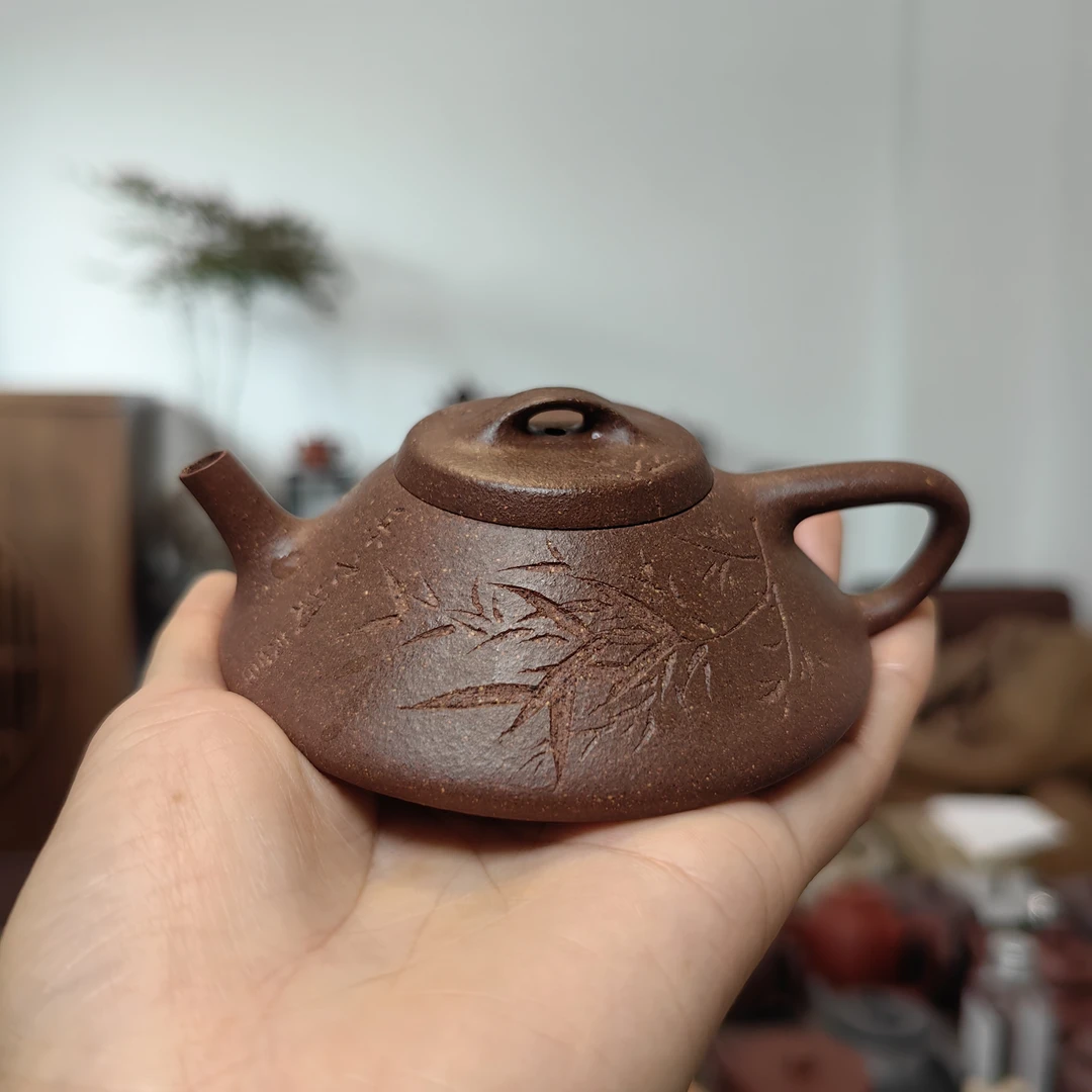 宜兴紫砂老段泥合瓢