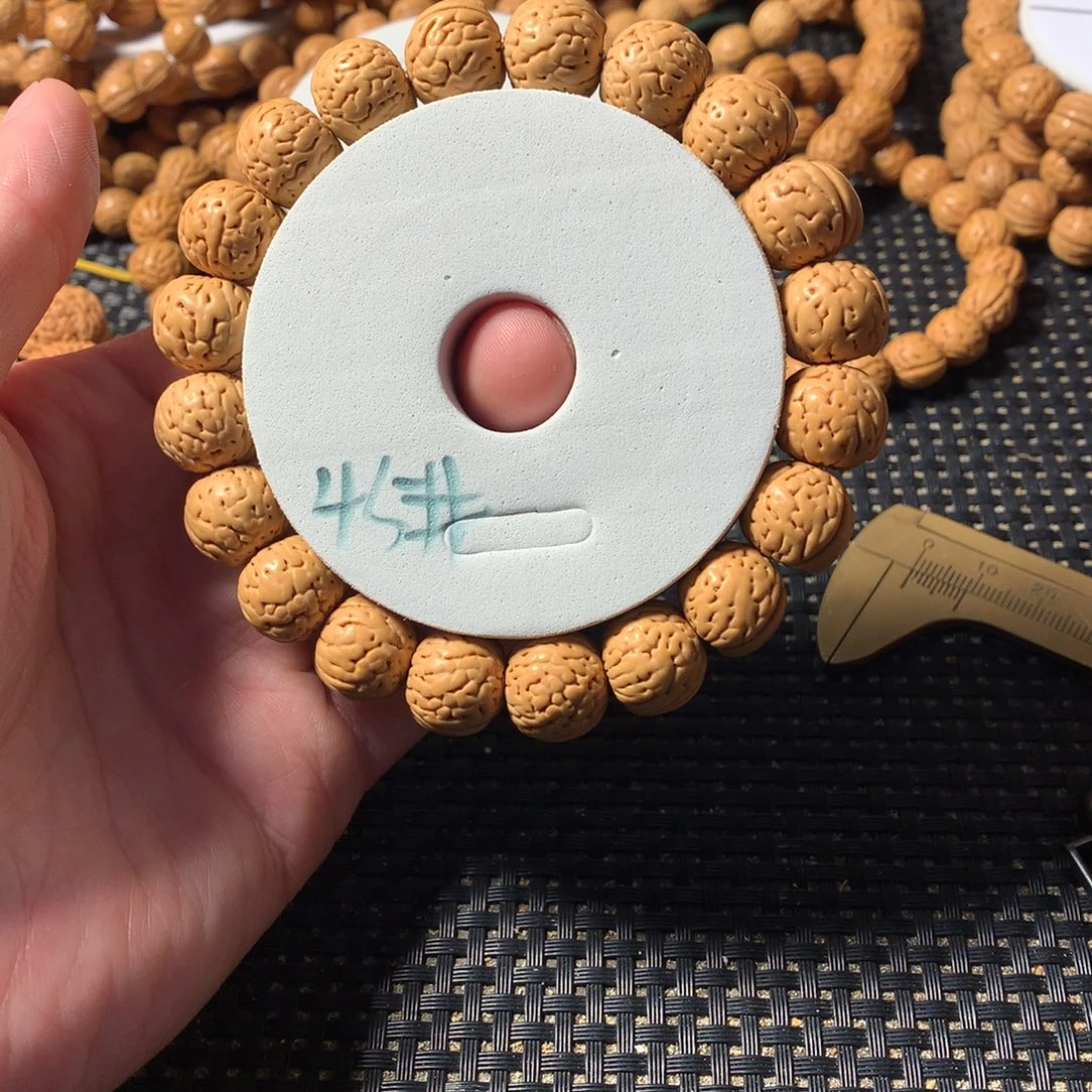 狮***座手串桃核45号链接，
