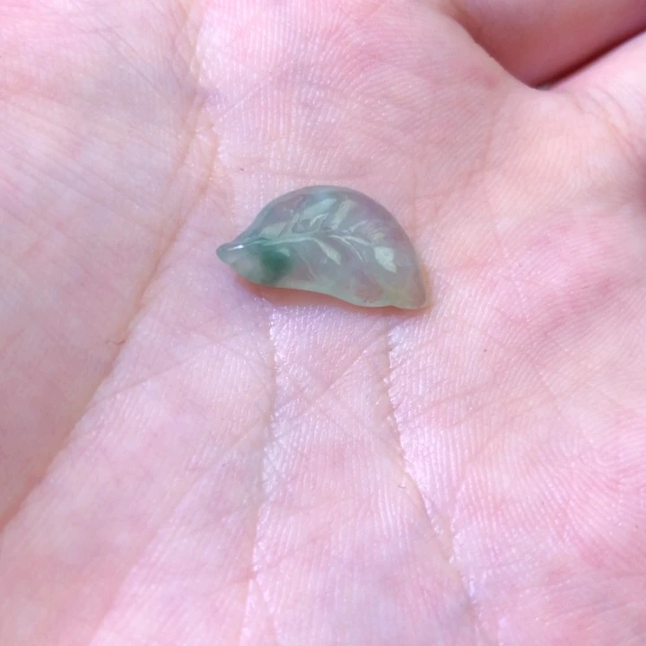 翡翠未镶嵌颈饰天然翡翠