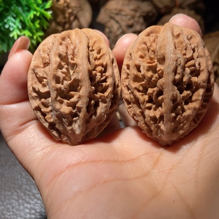 把件文玩核桃东北楸子小雪210