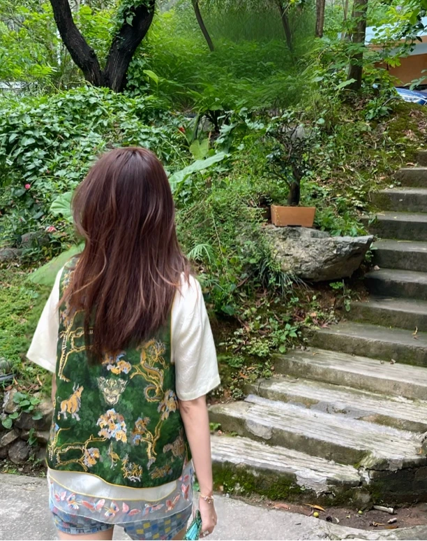 【金喜】双色刺绣中式马甲