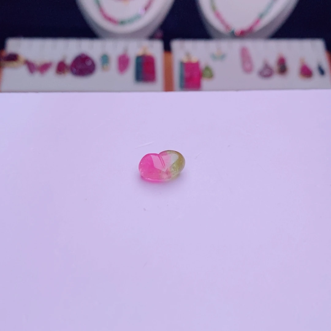 颈饰未镶嵌碧玺西瓜屁桃m