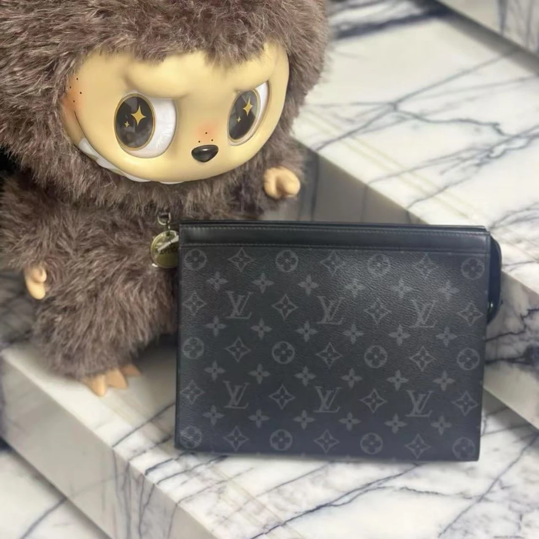 95新 LV 95新 lv 老花  黑色洗漱包