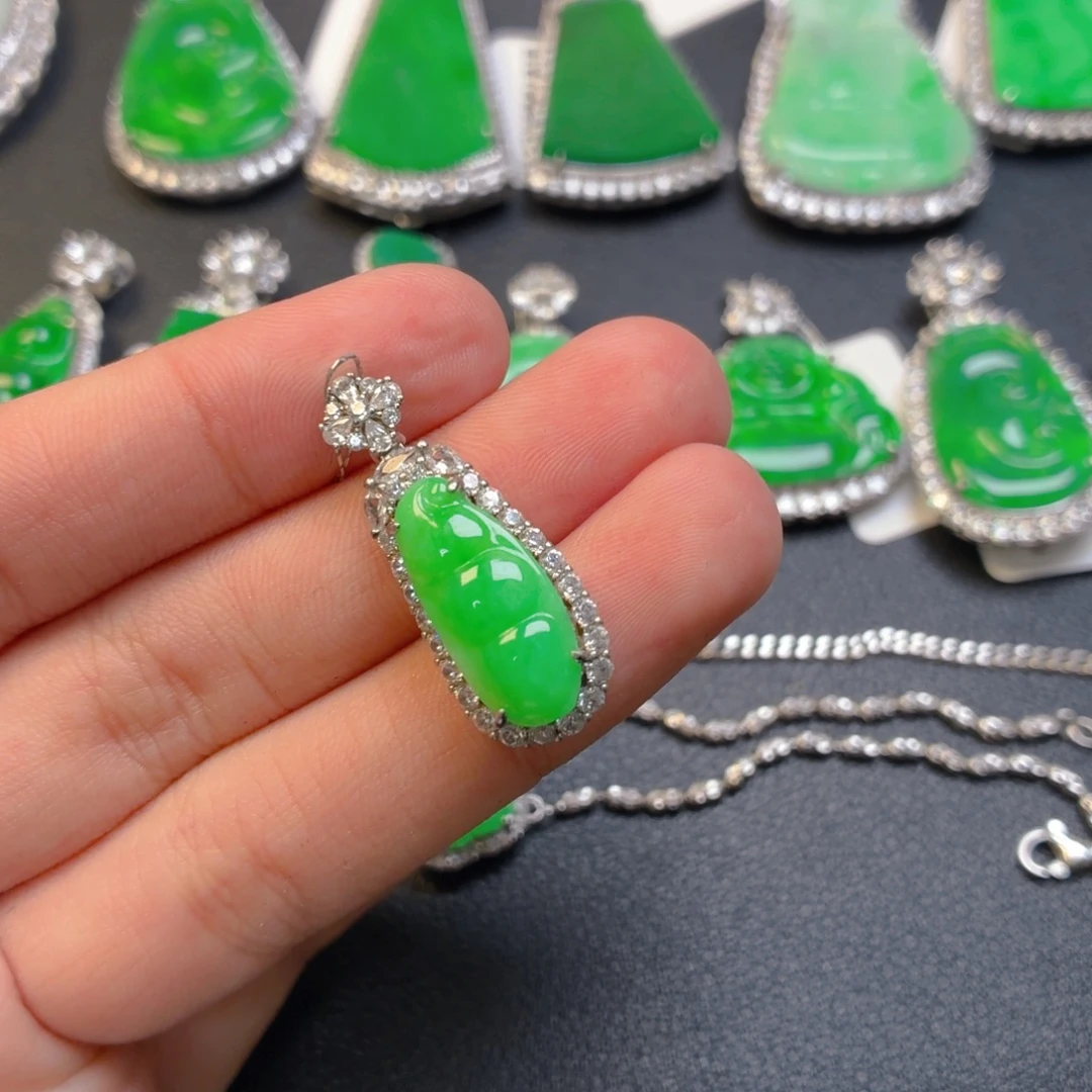 翡翠银S925镶嵌颈饰