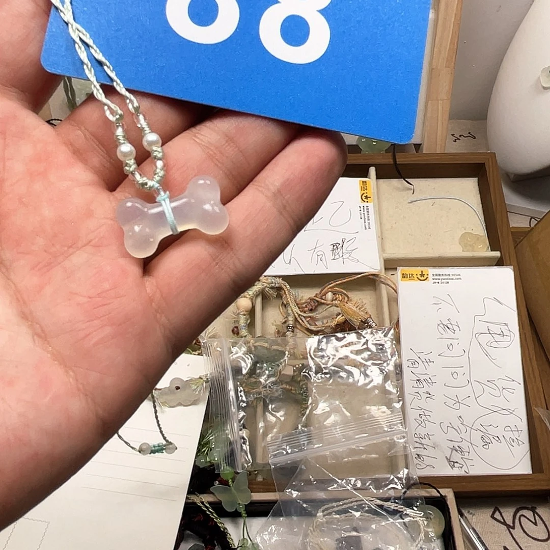 蛇纹石玉合金颈饰