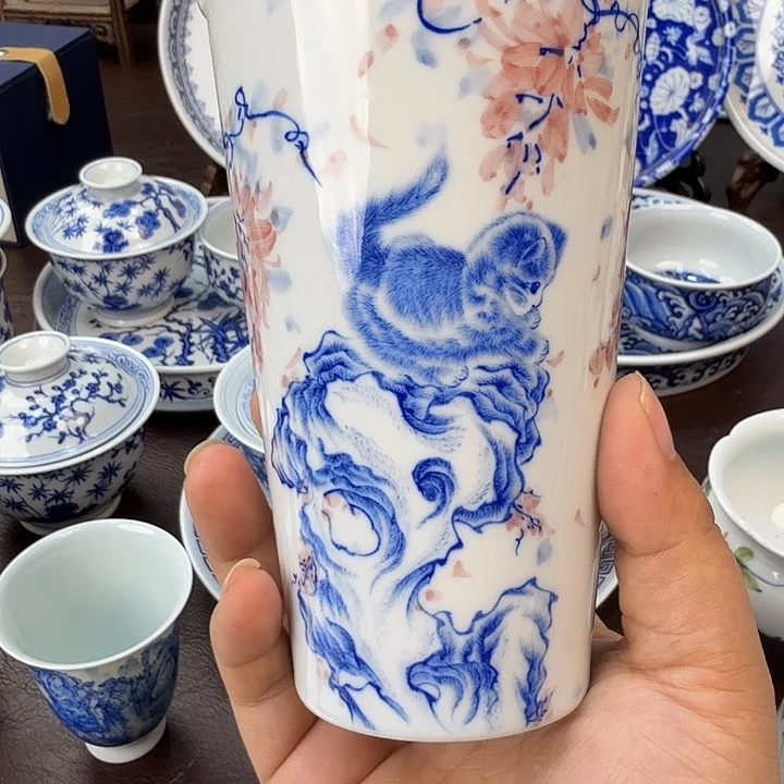 手绘陶瓷福利杯杯