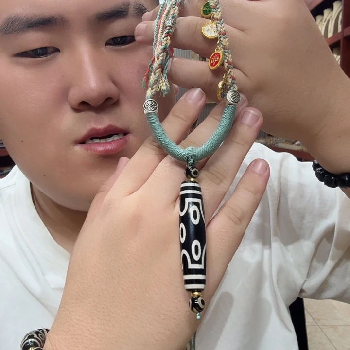 玛瑙/玉髓未镶嵌珠宝奇石