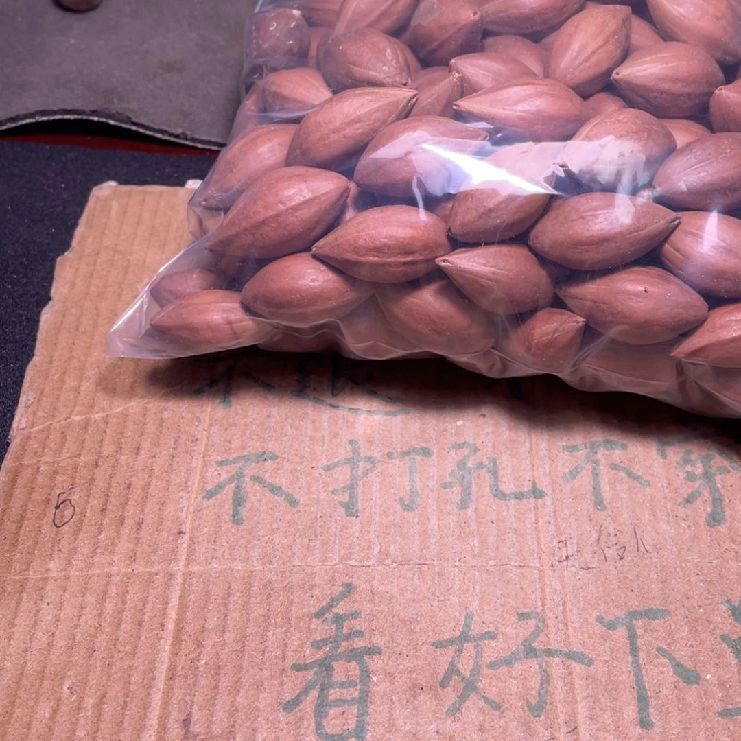 轩***辕橄榄核吊坠不退不换wettu