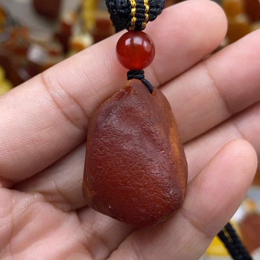 【闪购商品】琥珀颈饰未镶嵌