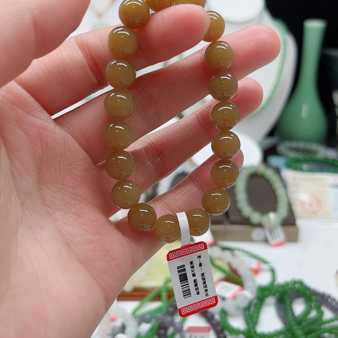 未镶嵌和田玉手链石***吖
