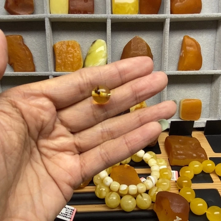 裸石琥珀未镶嵌原石