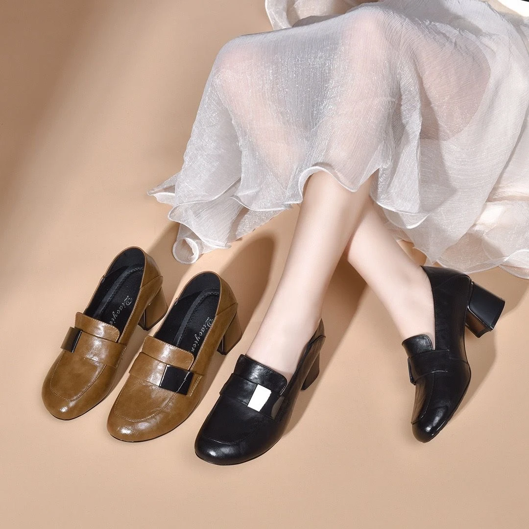 【品牌力荐】气质女乐福鞋女真皮软皮软底圆头深口粗跟妈妈鞋977