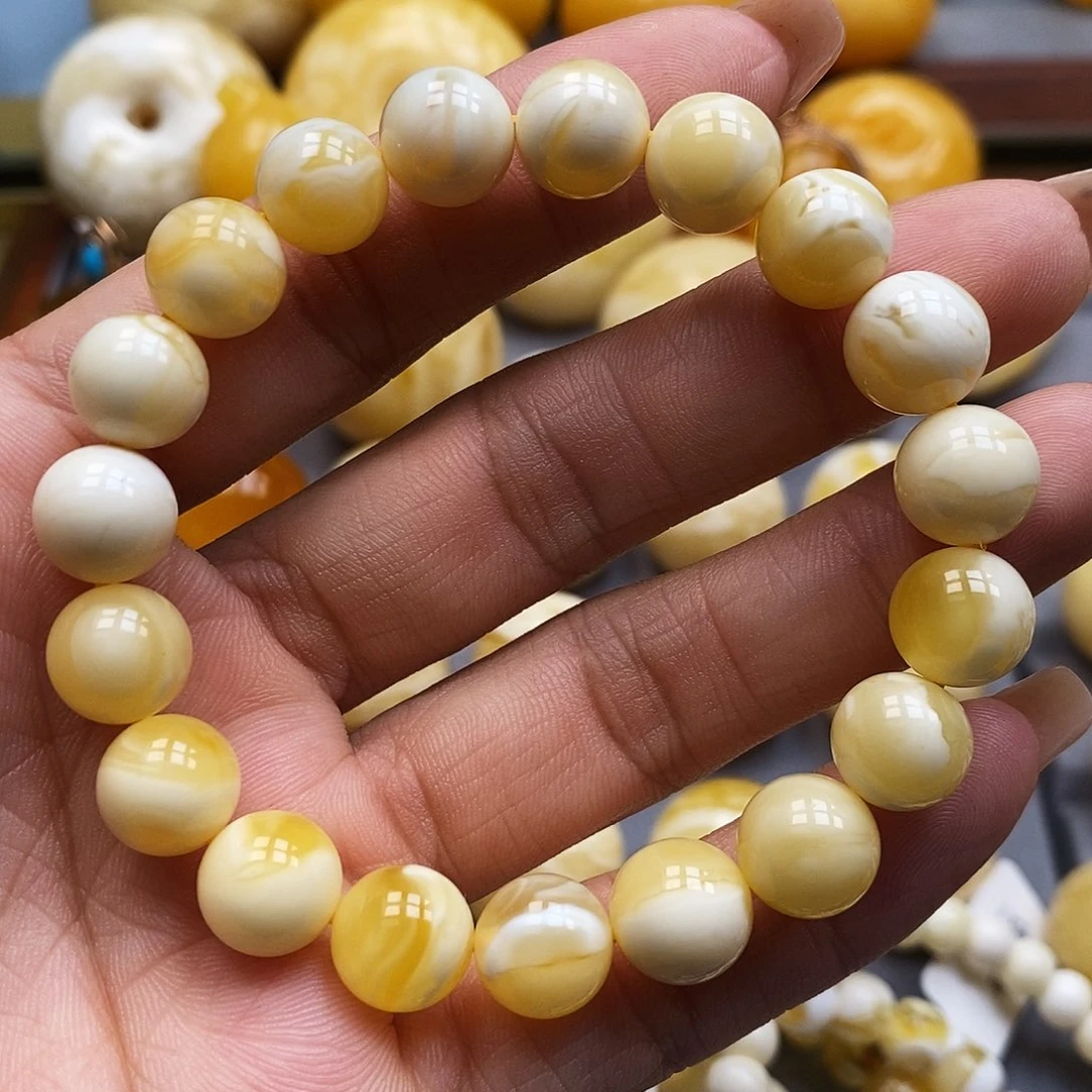 蜜蜡未镶嵌珠宝奇石