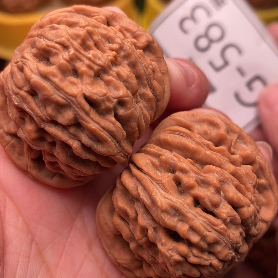 文玩核桃把件汉高楼40
