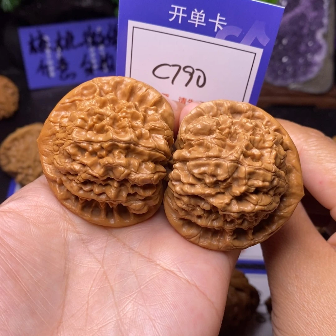 文玩核桃把件1️⃣*47官帽c790