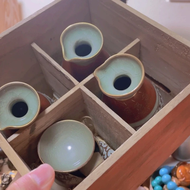 粗陶酒瓶哈哈哈哈哈