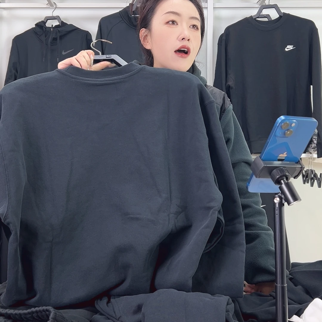 6935卫衣l码不退换130-150