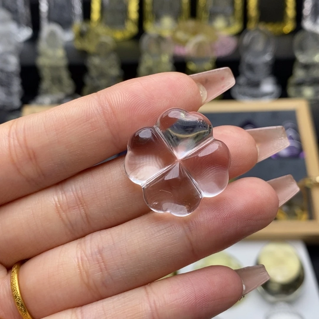 未镶嵌水晶颈饰四叶草