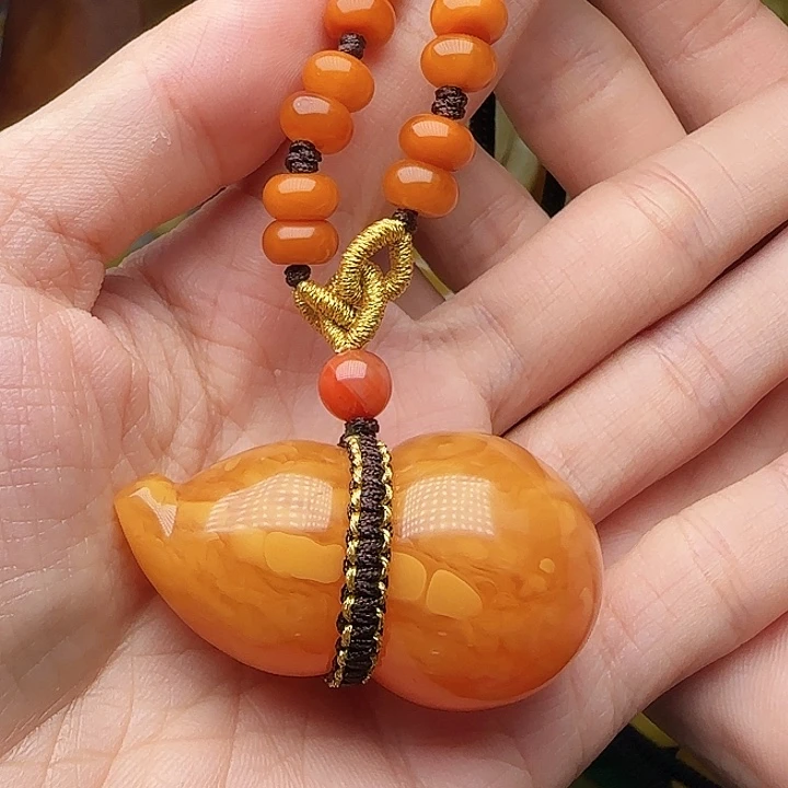 琥珀未镶嵌手链吊坠