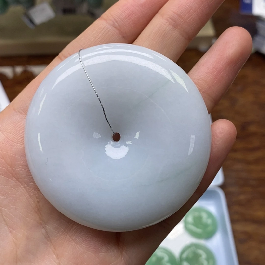 【闪购商品】翡翠颈饰未镶嵌平安扣
