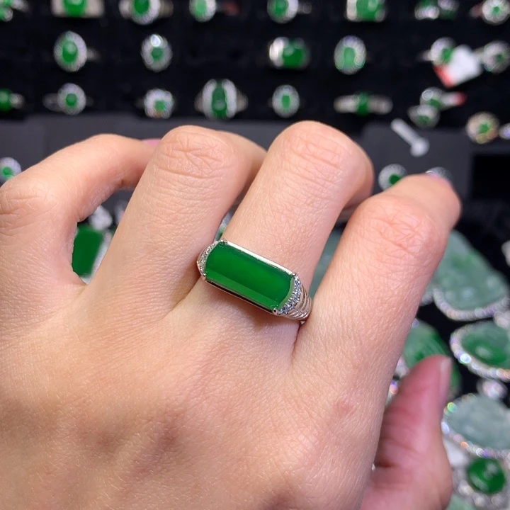 【闪购商品】翡翠戒指银S925镶嵌姜*七天然翡翠