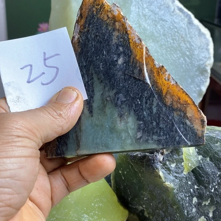 蛇纹石玉珠宝岫玉原石未镶嵌山*