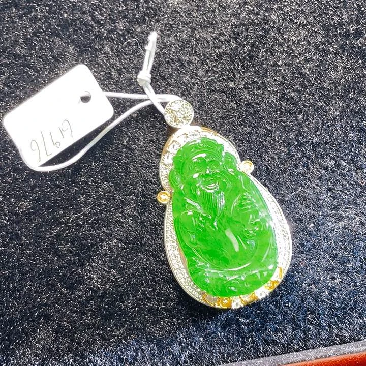 翡翠颈饰未镶嵌，12