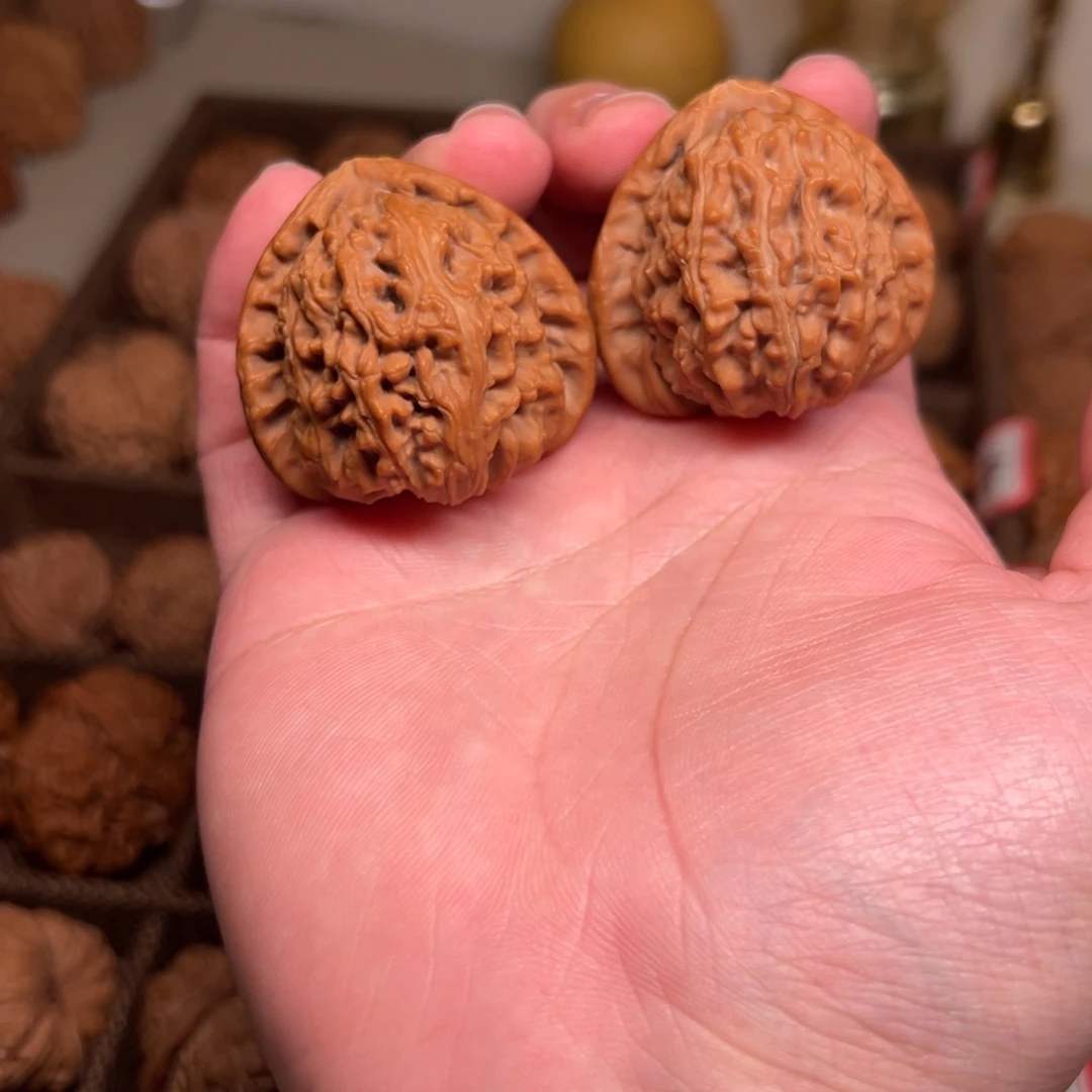 窝***好三角白 有修 正三角形