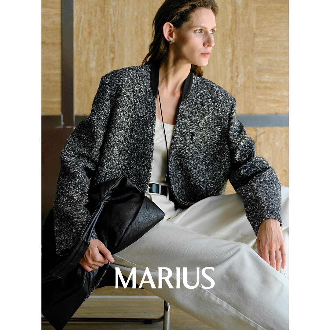 MARIUS“阿加莎”建筑感拼色领直身宽松无领西装