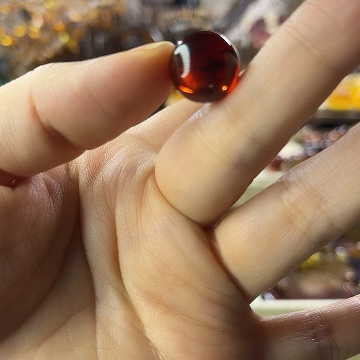 琥珀未镶嵌裸石天然缅甸琥珀