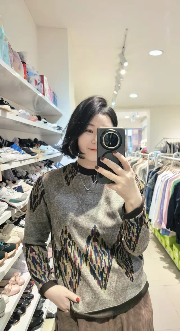 高贵优雅气质圆领两色衫（祐祐女装）